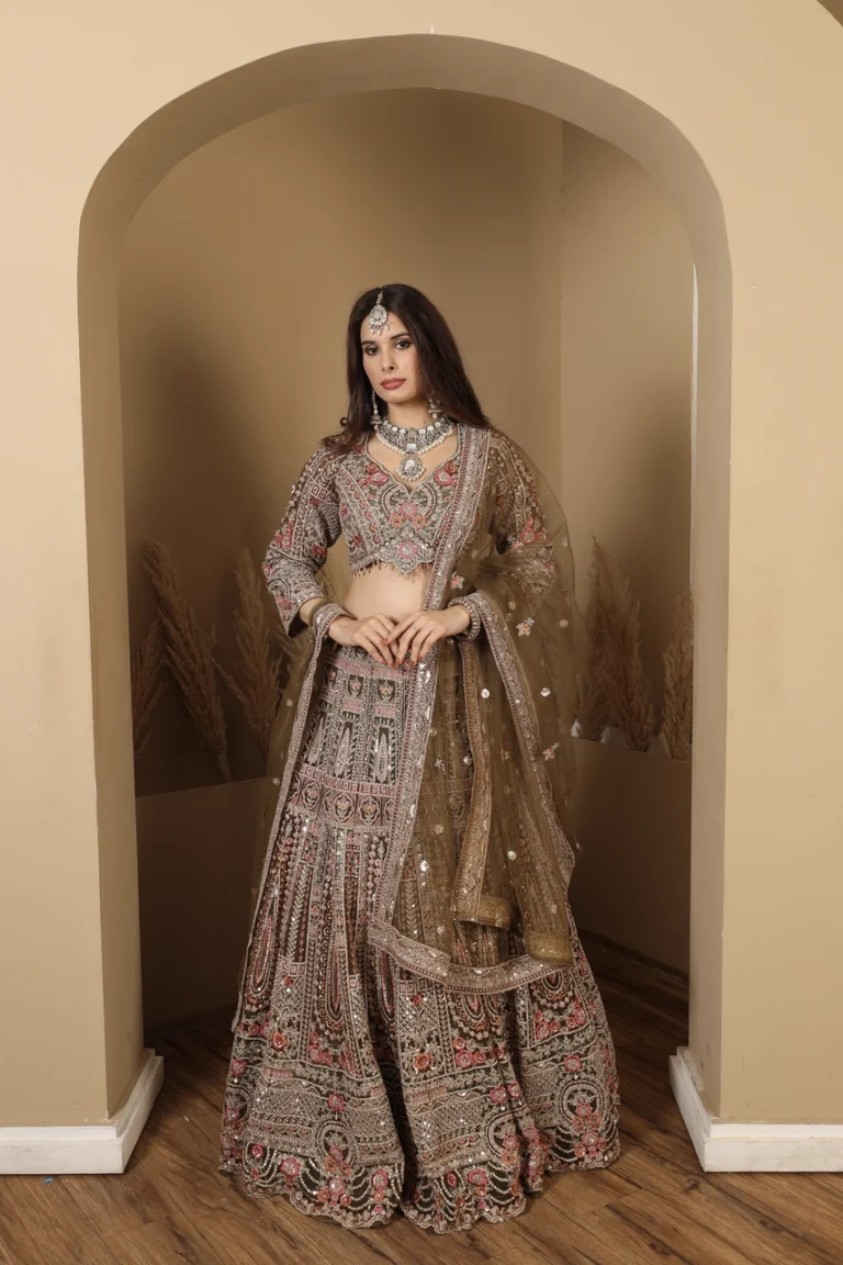 Zareen Bridal Lehenga Alternate