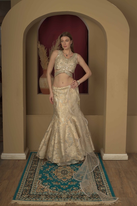 Luna Meraki Lehenga
