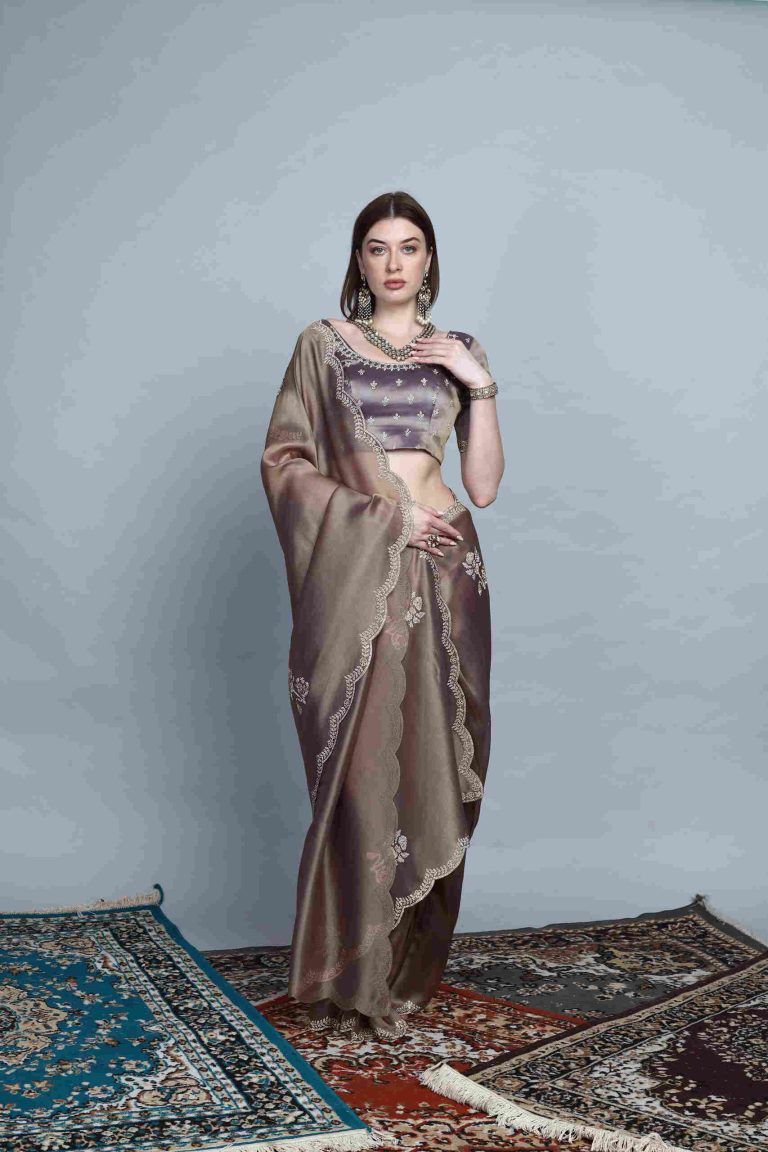 Patina Silk Embroidered Saree Alternate